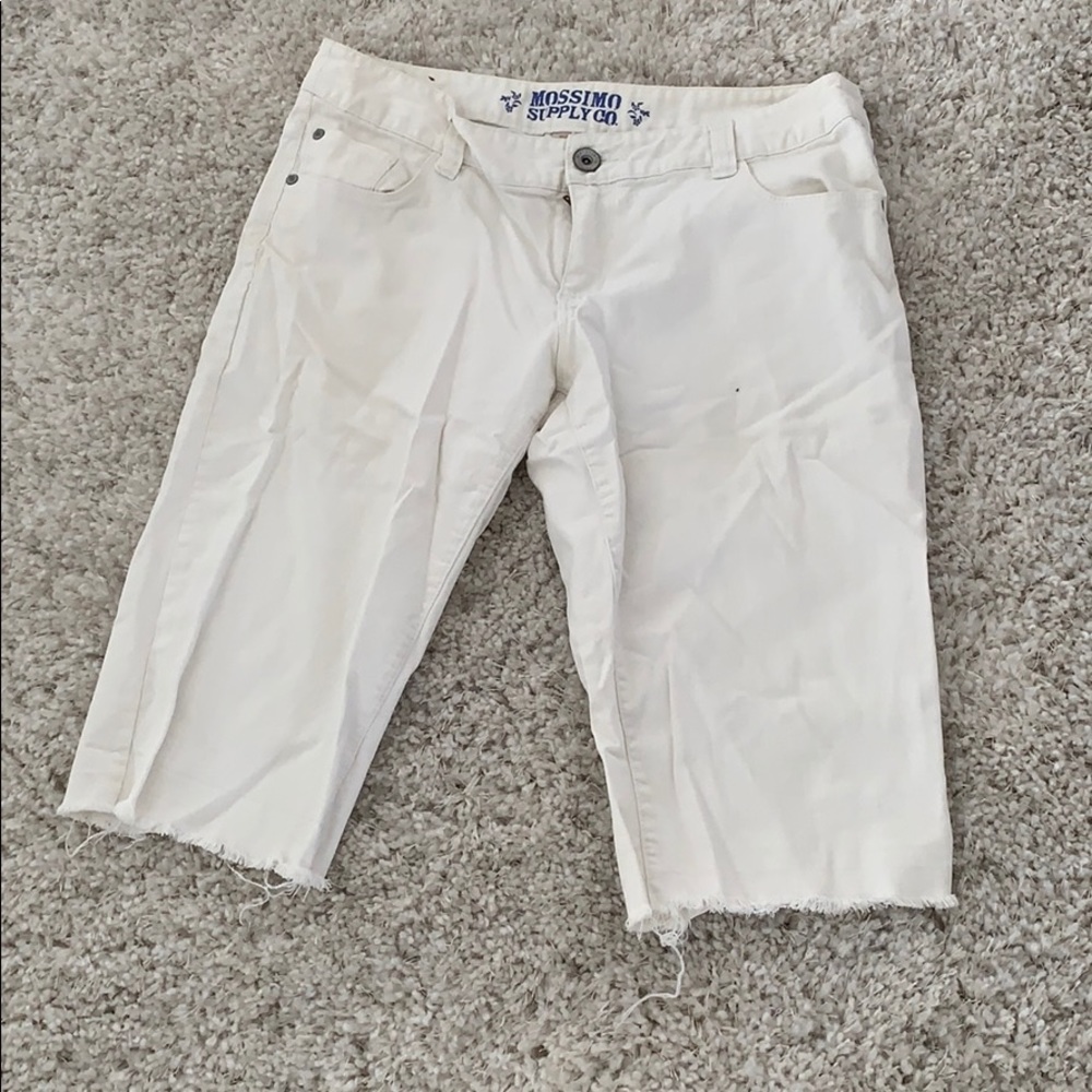 Mossing Supply Co. White cutoff jeans